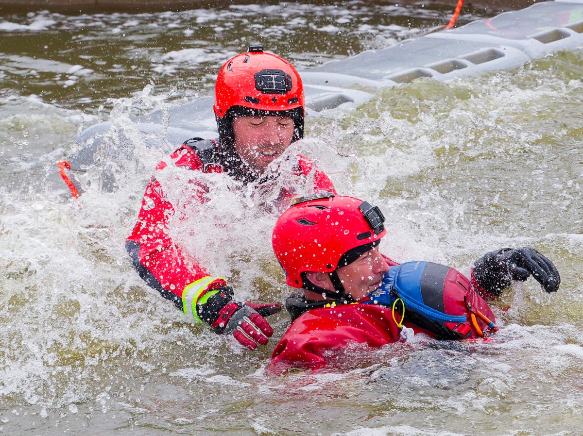 1271 white water rescue